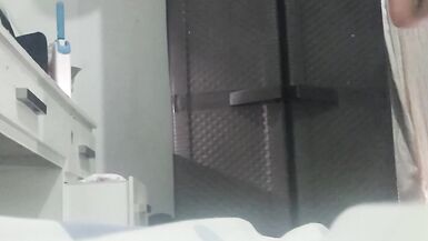 unknown woman big ass recorded in the room