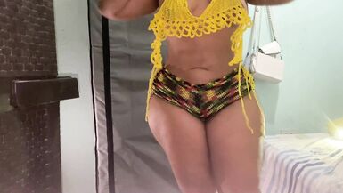 VOLUPTUOUS LADY OILING HER BBW ASS - 13 image
