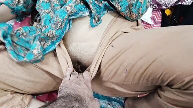 XXX Desi Stepdaughter Caught Calling Her Boyfriend Than Fucked Her Own Stepfather