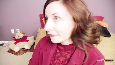 A Mature Woman in Stockings Seduces a Guy and Asks Him to Finger Her Cunt - 1 image
