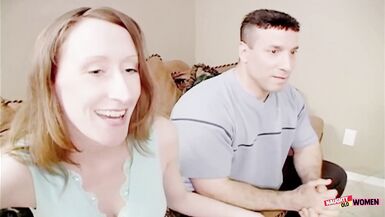 A Mature Woman in Stockings Seduces a Guy and Asks Him to Finger Her Cunt - 2 image