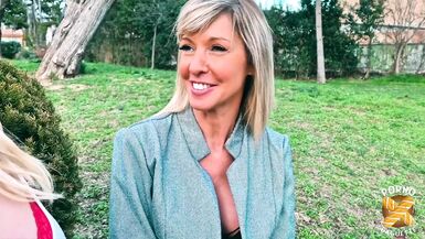 Kyara enseigne à Emmy le plaisir du sexe entre filles