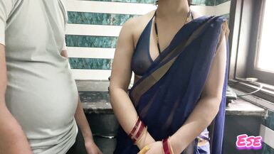 Chachi Ki Chuchiya Kitchen Mein Chusi. - 5 image