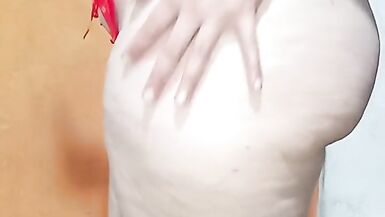 Applying cream to my giant ass - 15 image