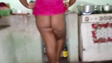 This is my friend's wife, he invited me to dinner and look what she did while he went to the market - 2 image