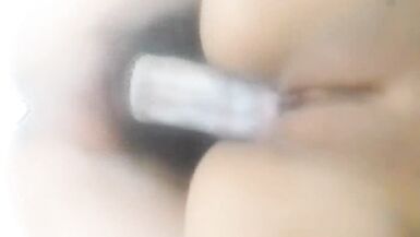 ME FOLLO A MI MADRASTRA VENEZOLANA AL LLEGAR AL HOTEL LUEGO DE VIAJAR CON MI PADRE - 15 image