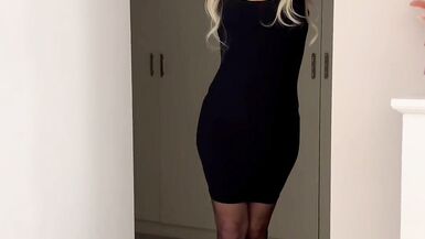 Milf hot sexy blond naked pussy dance