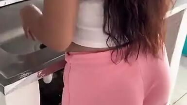 Cheating Muslim Wife Amazing Round Ass