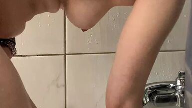 Shower and shave for the next movies - 1 image