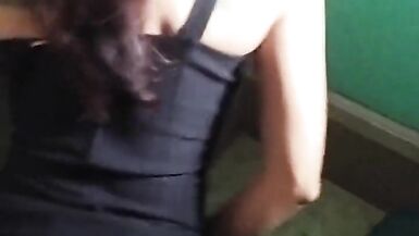 Je baise Moni dans la salle de bain, lassistante du comptable, et jen fais ma propre assistante. - 8 image