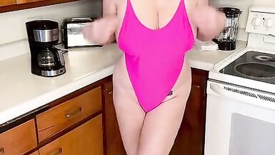 Bin ich overdressed Elaina St James, Reife MILF, 50 Plus - 11 image
