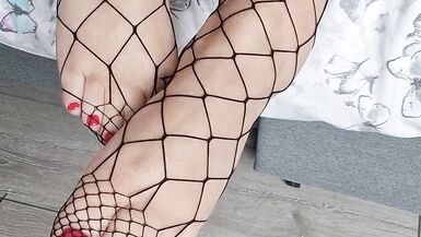 For my foot worshippers