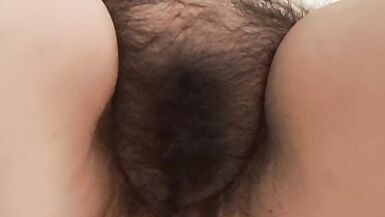 Mammy neckt sie, indem sie ihre Muschi und Titten berührt - 10 image