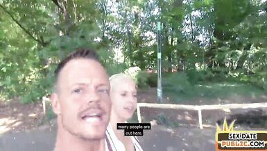 Público amateur MILF follada al aire libre después de casting por sexo fecha - 4 image