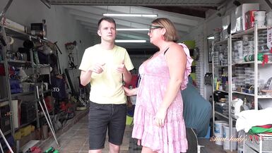 AuntJudysXXX - 丰满的红发美洲狮乔乔引诱机械师 - 3 image