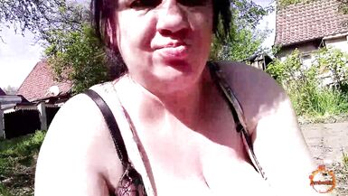KlaudiaAmerGirl sexy milf solo on the grass - 4 image