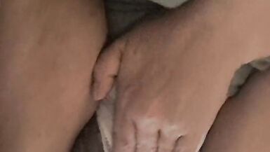 I'm a nymphomaniac. I masturbate in my boss's bathroom. They almost found me. - 4 image