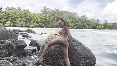Monika Fox Fucks Her Holes With A Big Dildo & Fingers Prolapse On Coast (Free) - 10 image