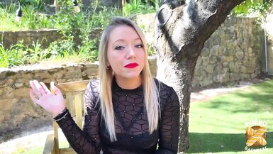 A Ashley, 25, le encantan las mamadas - 3 image