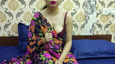 Desi jamai and inexperienced sasuri hot taboo sex Desi hot and sexy sasu maa dirty talk in hindi - 1 image