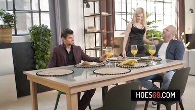 Hot blonde wife Candee Licious is so hungry for two hard cocks - 2 image