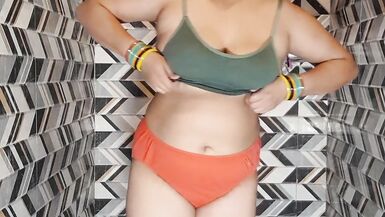 Puja bhabhi 浴室舞蹈 Bhojpuri - 3 image