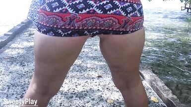 Outdoors pissing from under short skirt - 14 image