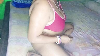 Смелый индийский кривой Desi piyali bhabi самомастурбация - 3 image
