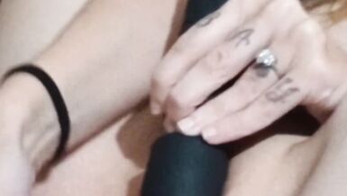 CrybabyCari Squirts Hard!!!