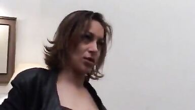 A limitless girl for exceptional sex! - 3 image