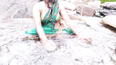 Telugu sexy Silk aunty outdoor waterfall bathing, telugu Dirty talks. - 5 image