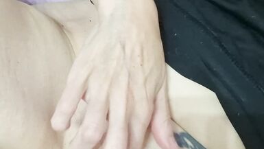 Pussy with piercing yes or pussy with piercing no? - 5 image