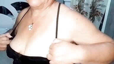Sweet temptation of mature milf playing with her pussy and showing her tits - 15 image