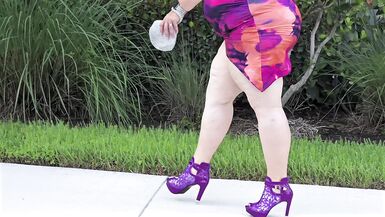 Big ass white girl almost caught masturbating - busty hot milf - thick and curvy - fat bbw public pussy - hijab - mini skirt - 4 image