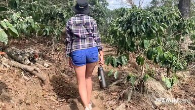 Deeptroath in coffee plantation - 1 image