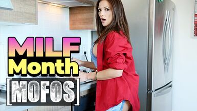 David Flores Wakes Up And Finds Mandy Flores Bending Over For Some Morning Anal Sex - MOFOS - 1 image