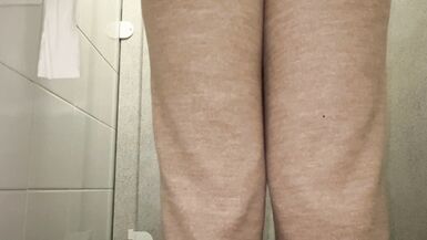 Girl pee close up wet dirty pussy compilation - 14 image