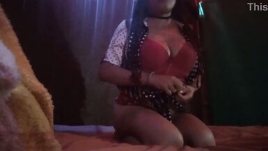 NE ME VOYEZ PAS SUR CE VISAGE !!! CEST CE QUE JAI DIT À MON PATRON LE JOUR OÙ IL MA DEMANDÉ DE PORTER DE LA LINGERIE, PUIS JAI CHANGÉ DAVIS ET JE LUI AI ENVOYÉ QUELQUE CHOSE DE SUPER DÉLICIEUX ET DEXCITANT. REAL HOMEMADE PORN - 5 image