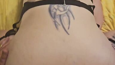 Lami du mari me baise dans tous les trous et mutilise. - 14 image