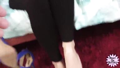 Pregnant Babe Desperate For Fucking - 3 image