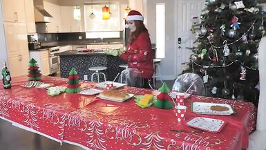 Scopate di famiglia hardcore per Natale - 1 image
