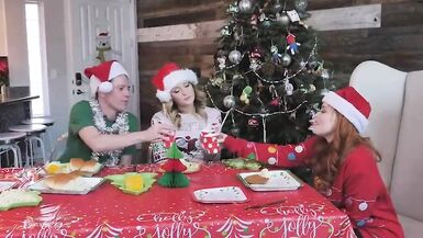 Scopate di famiglia hardcore per Natale - 5 image