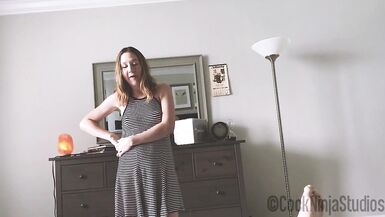 La belle-mère aide son fils avec sa bite malodorante - FT Cock Ninja