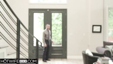 Blonde Big Tit Milf Wife London Big Ass Anal ATM - 2 image