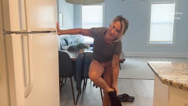 Dianne Gets Ass Drilled by Her Electrician - 4 image