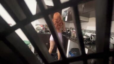 I HIDE TO SEE MY STEPMOM'S PERVERT WITH A HUGE ASS WHILE SHE MASTURBATES STANDING IN THE KITCHEN - 4 image