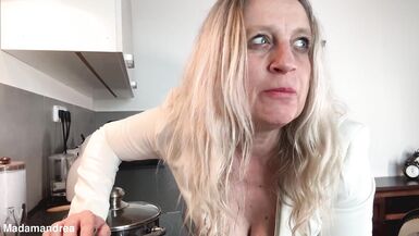 Hot fisting experience in the kitchen in private - 14 image