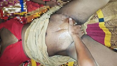 Bhabhi di mezzanotte che scopa con dewar ji - 4 image