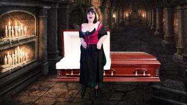 Granny Peggy Sue: Pegging, Cocksucking Cum Swallowing Vampire - 15 image