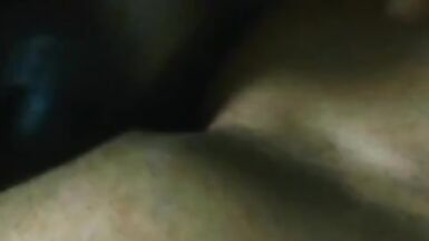 Using a deep tissue massager on my pussy gets my body vibrating good